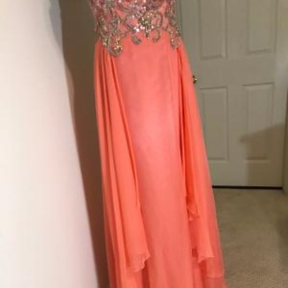 ALYCE - FORMAL/PROM - Picture 4 of 7